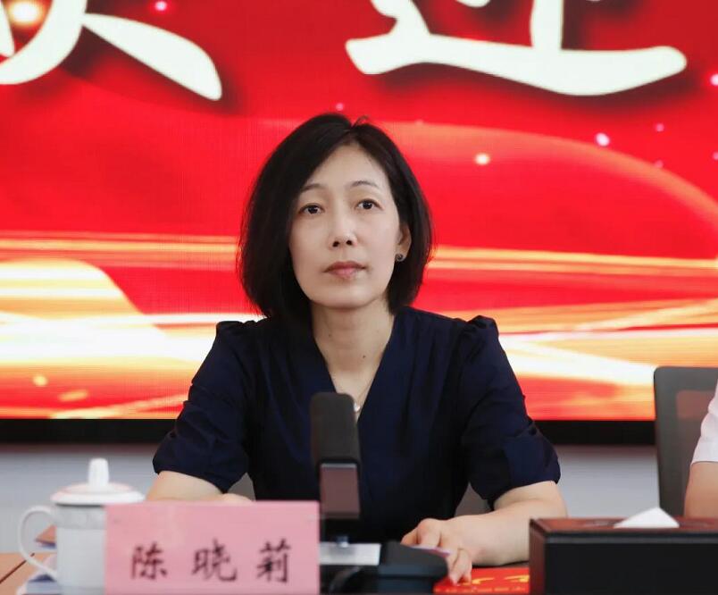 位置导航>首页>区县风采>县政府副县长,县红十字会会长陈晓莉对许月