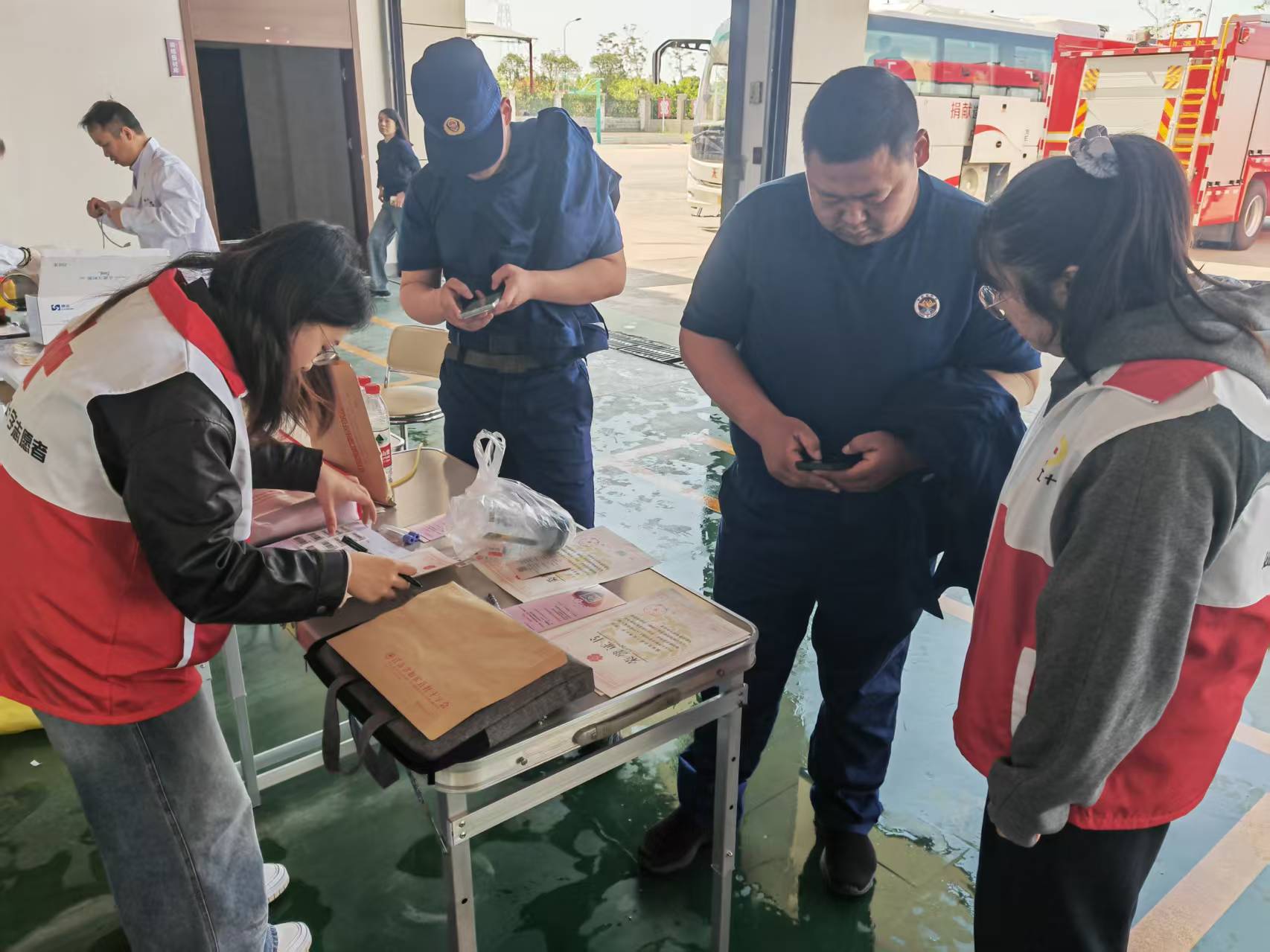 2 【兼封面】.jpg