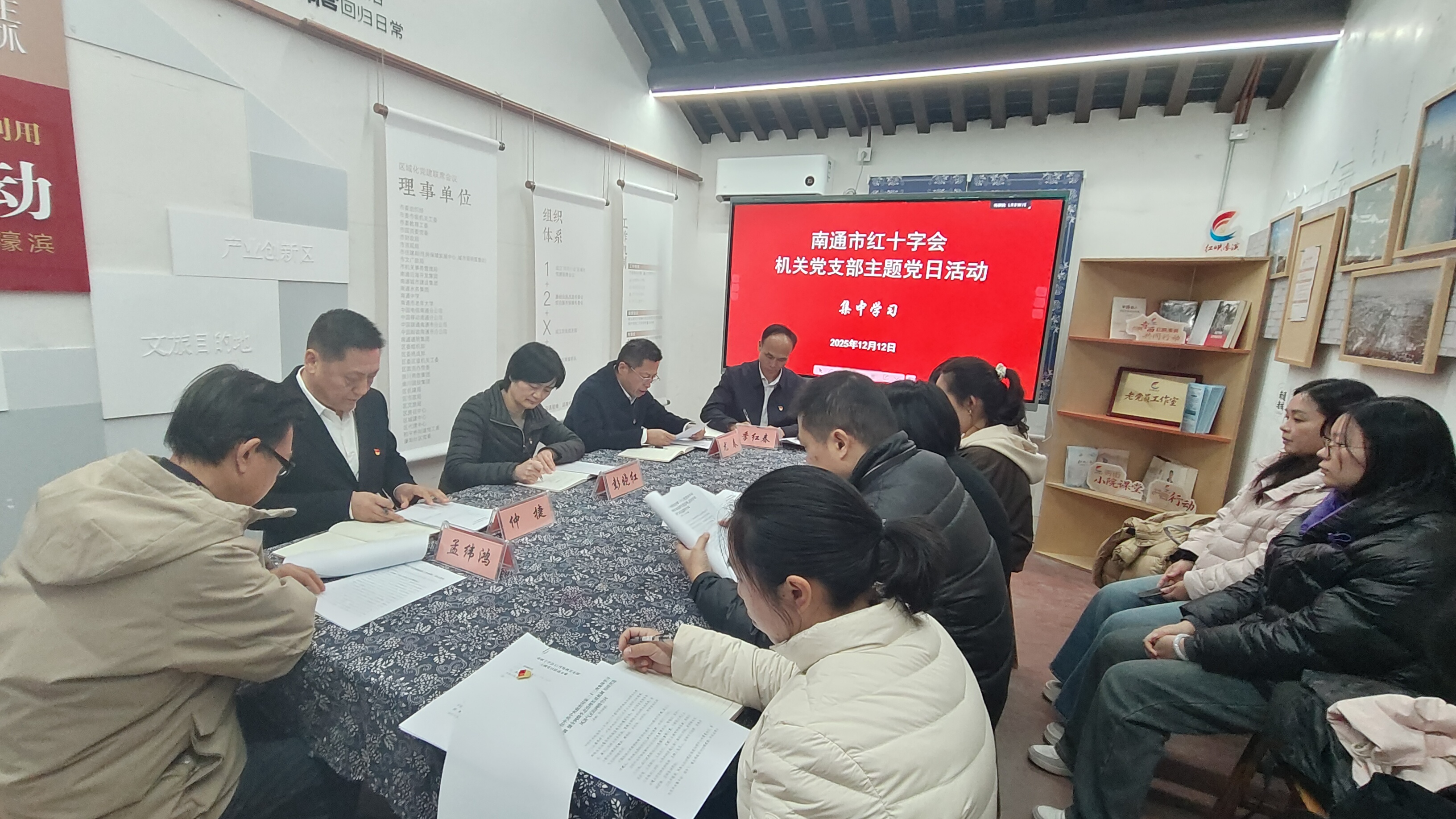 feb186cf6cbaf15c7d49bc4e3871722.jpg feb186cf6cbaf15c7d49bc4e3871722.jpg