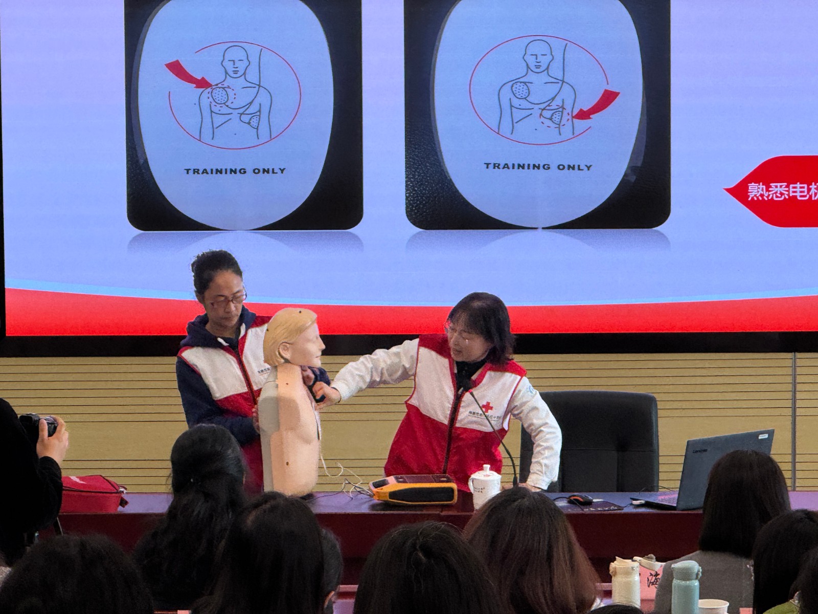 微信图片_20251201103919_236_21.jpg 微信图片_20251201103919_236_21.jpg